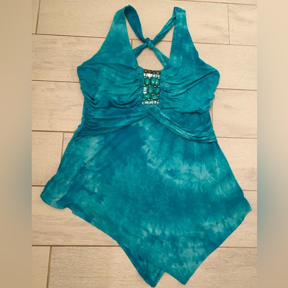 GENTLY USED VENUS SIZE LARGE SLEEVELESS BEADED TOP UNEVEN HEM TIE DYED LOOK - Picture 9 of 13